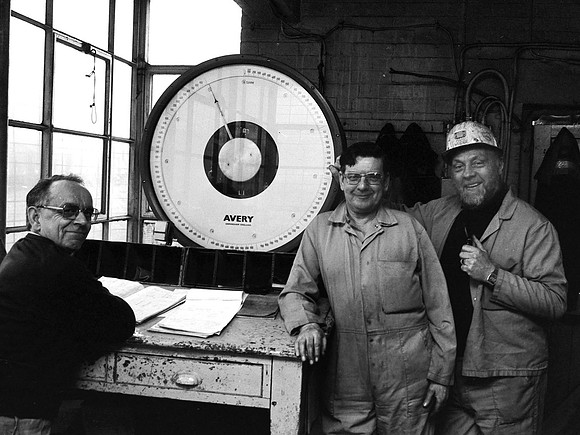 Traffic weighbridge staff at Maesteg Washery, 1985
